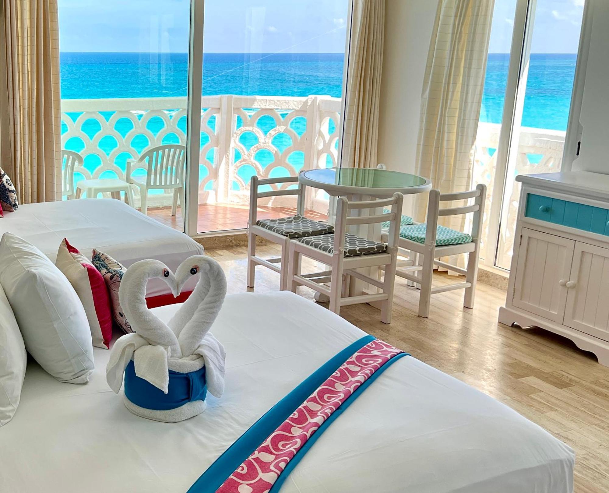 Beachside Apartments Cancún Eksteriør billede