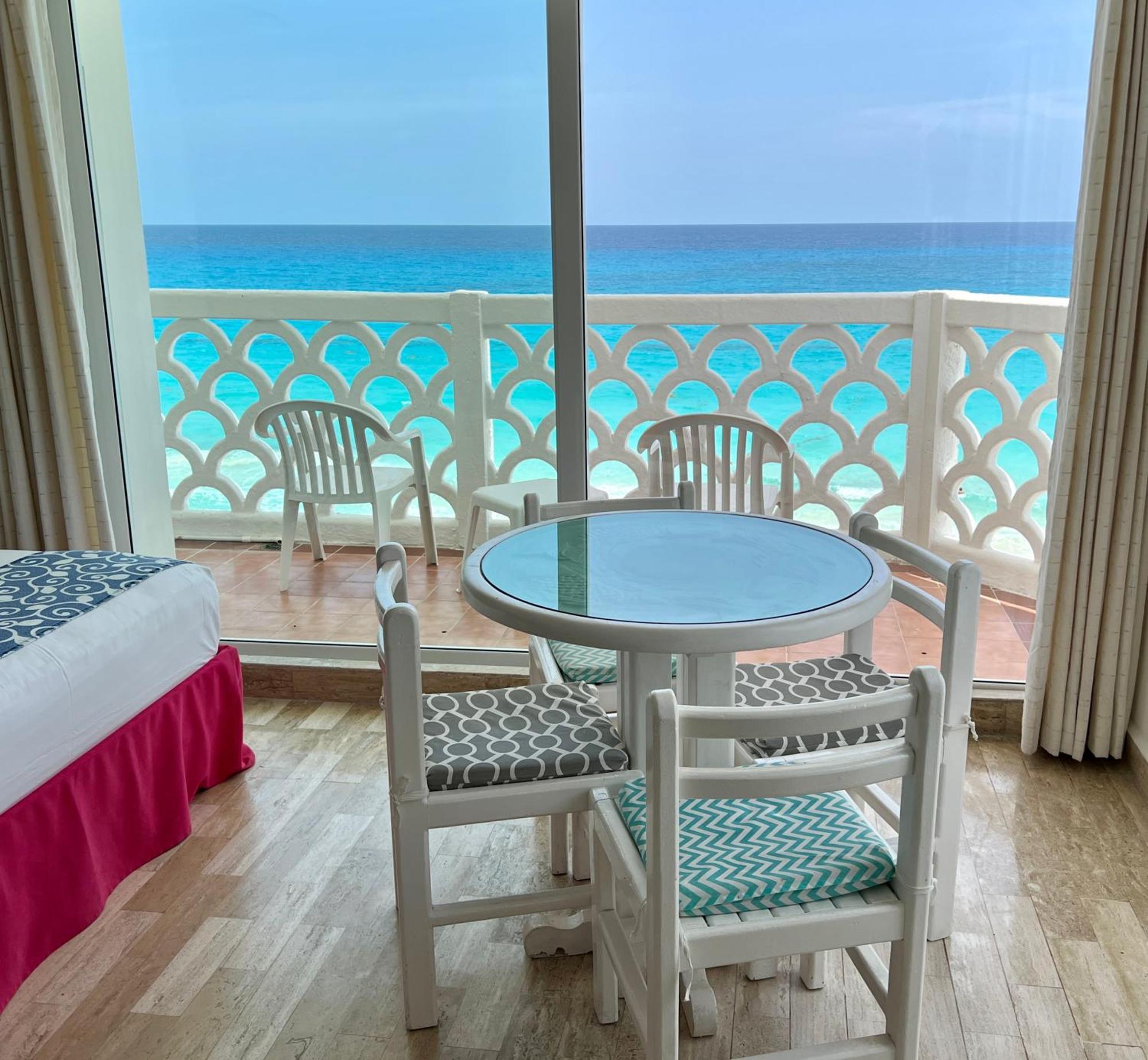 Beachside Apartments Cancún Eksteriør billede