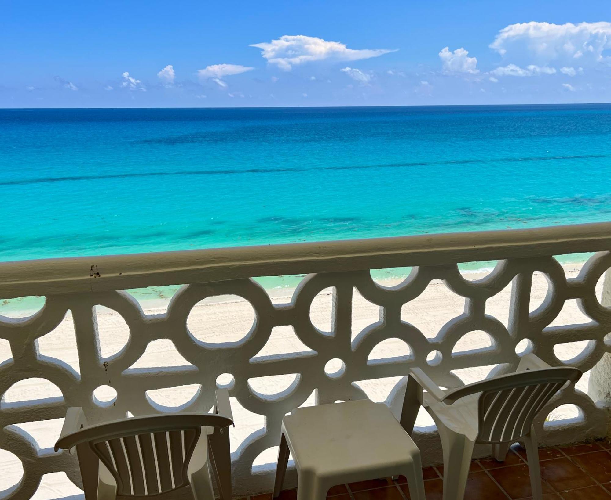 Beachside Apartments Cancún Eksteriør billede
