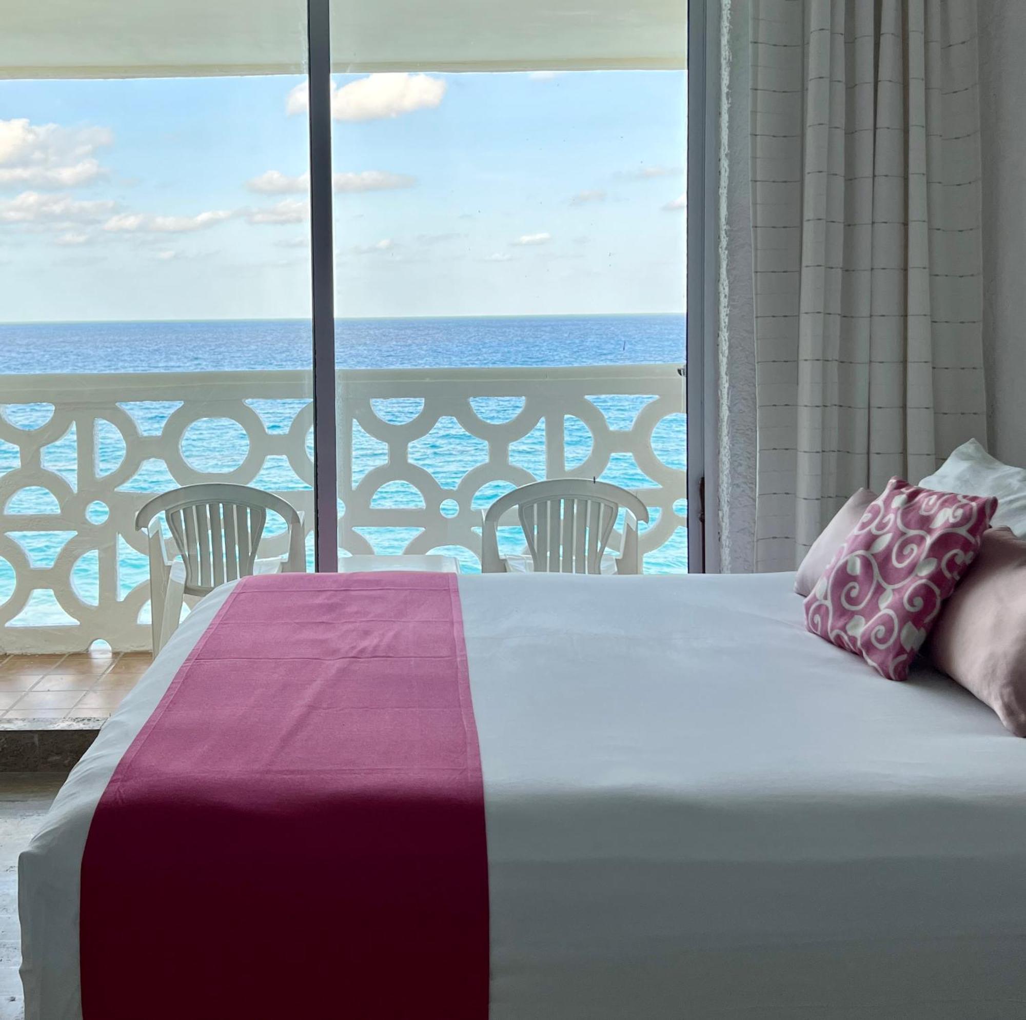 Beachside Apartments Cancún Eksteriør billede