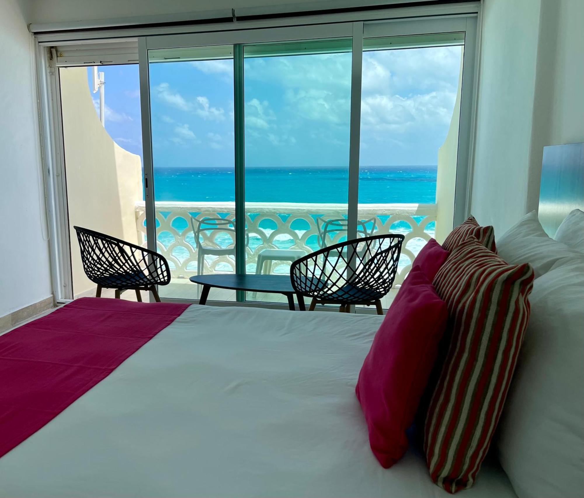 Beachside Apartments Cancún Eksteriør billede