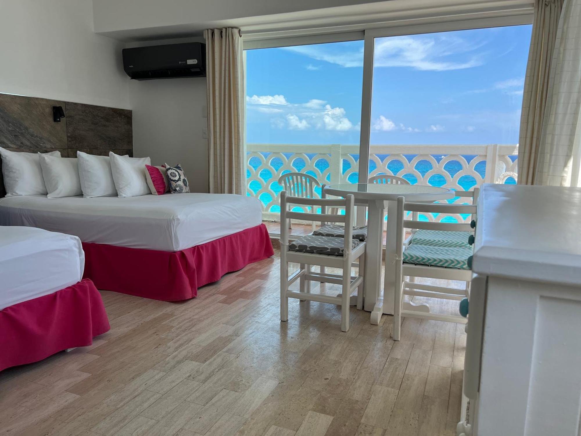 Beachside Apartments Cancún Eksteriør billede