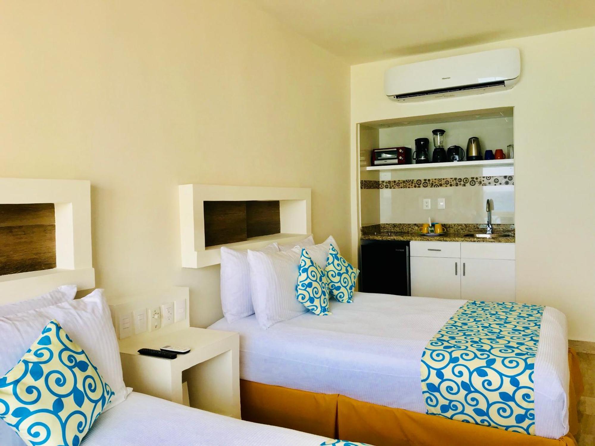 Beachside Apartments Cancún Eksteriør billede
