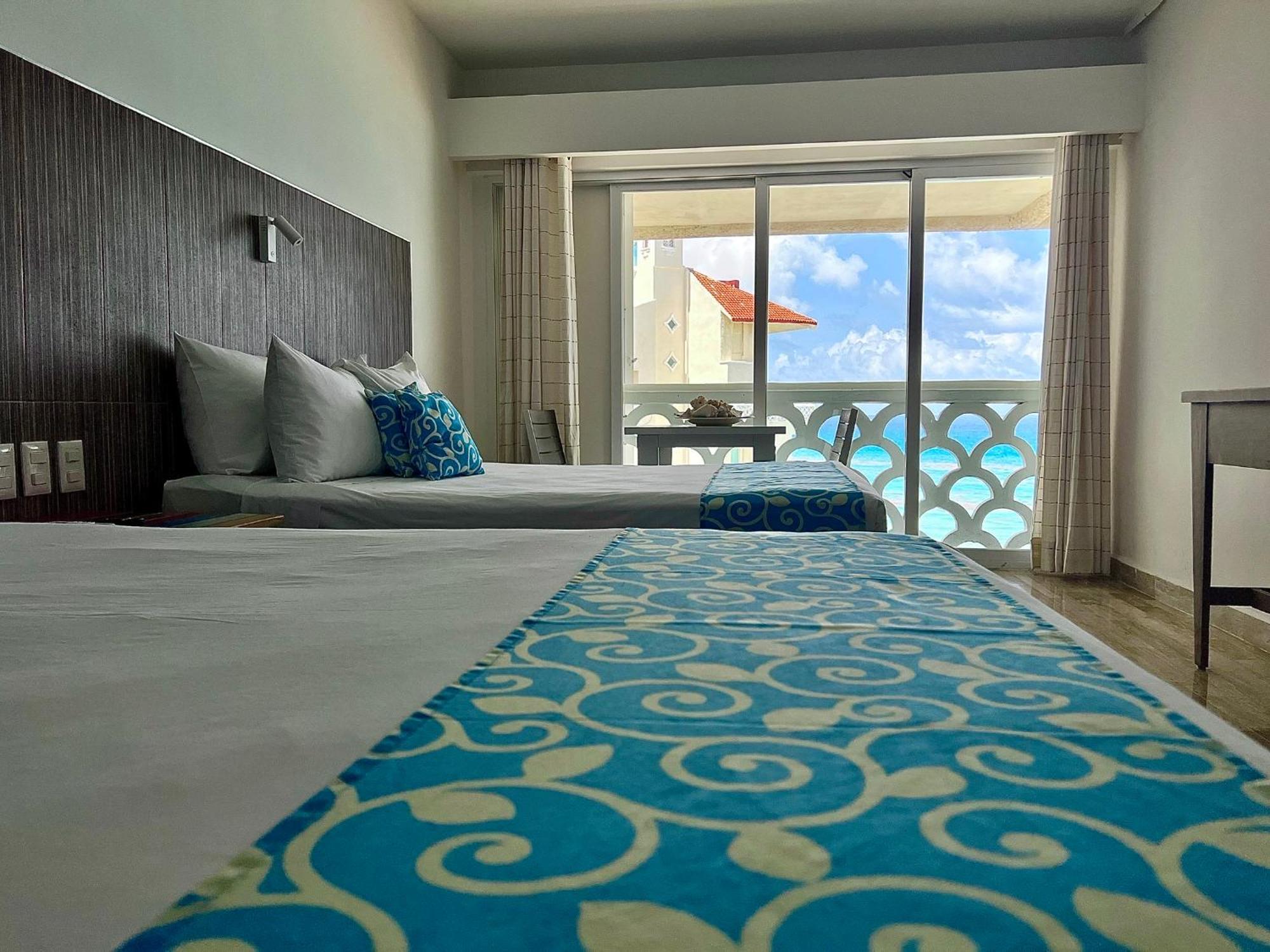 Beachside Apartments Cancún Eksteriør billede