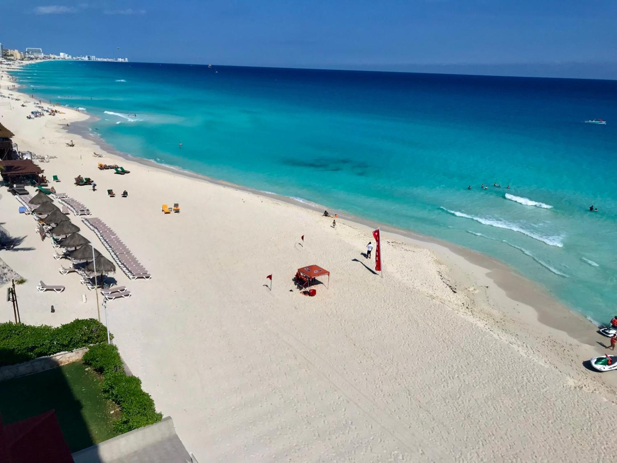 Beachside Apartments Cancún Eksteriør billede