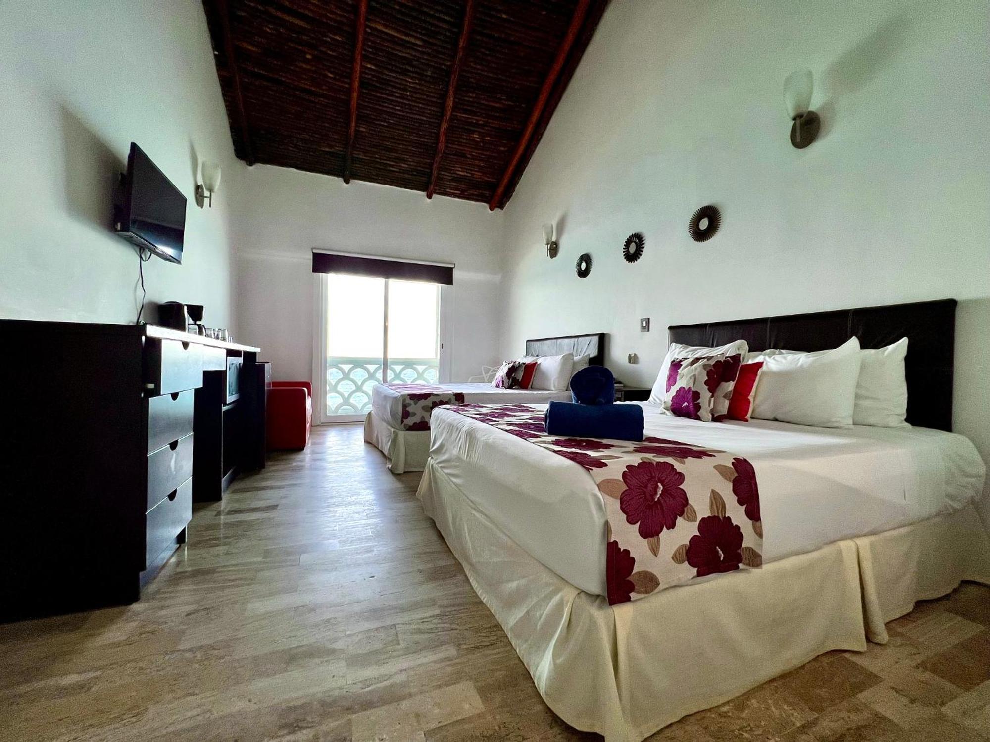 Beachside Apartments Cancún Eksteriør billede