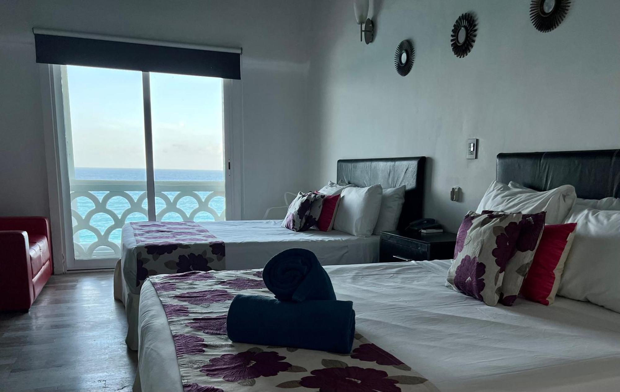Beachside Apartments Cancún Eksteriør billede